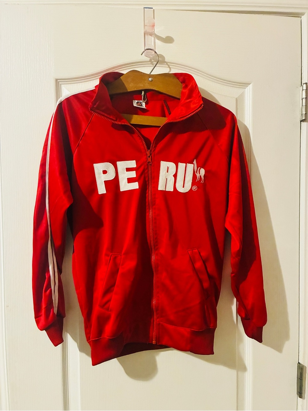 Rip Lois Peru Full Zip Track Jacket Red Llama Size XS / S